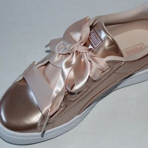 PUMA KID'S BASKET HEART LUNAR LUX SNEAKER US 2C